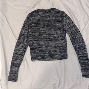 Cropped sweater from Ambiance